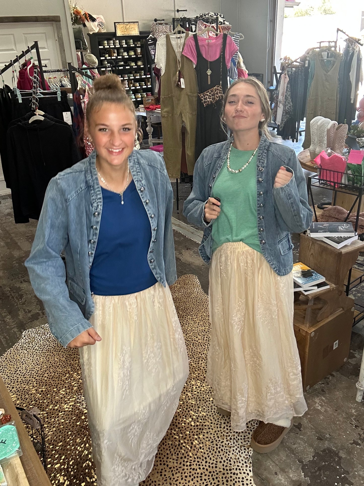 Z-V Neck Everything Tee