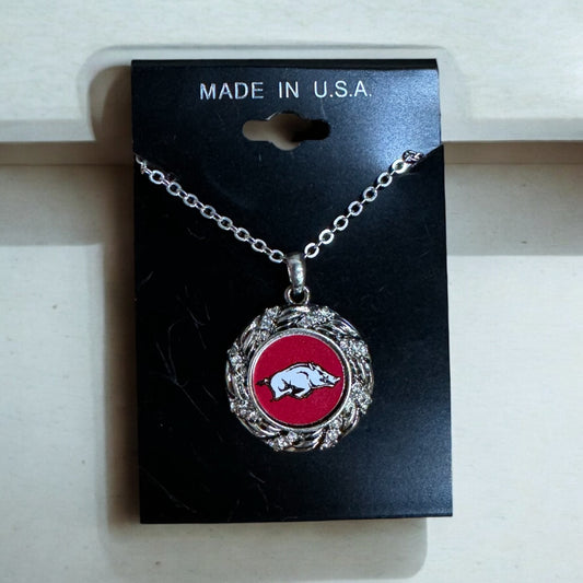 Round Hog Necklace