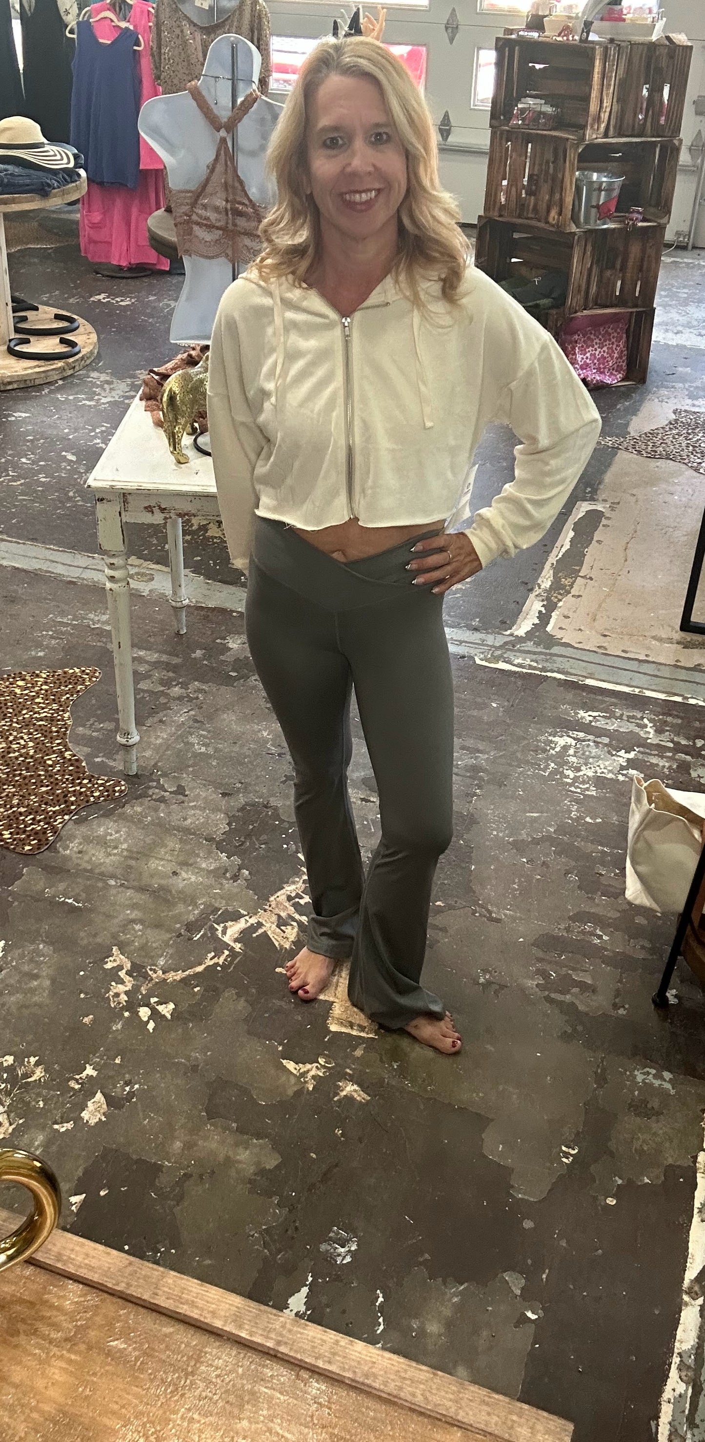 Venice Crossover Waist Yoga Pants