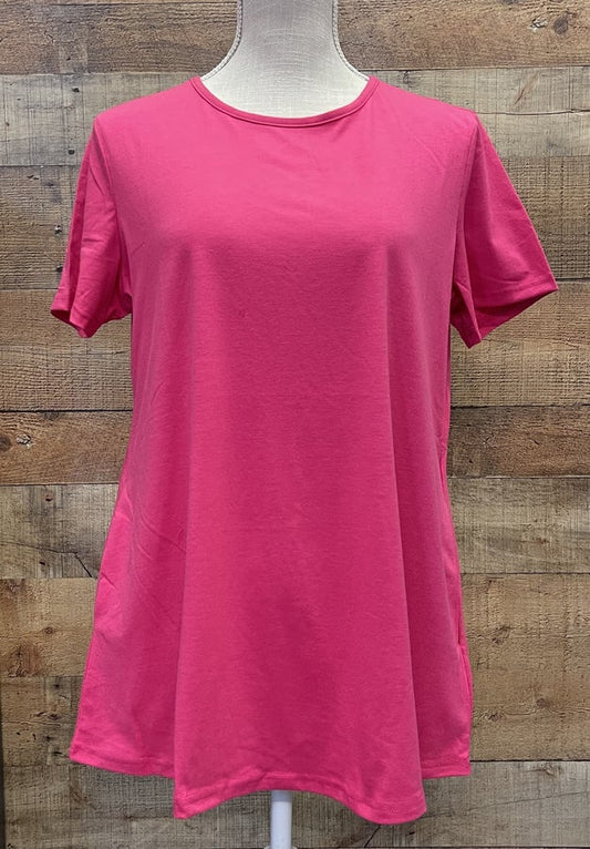 Basic Tee with Side Pockets - Charming Cheetah Boutique