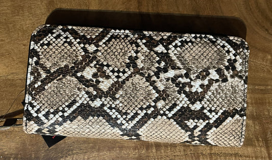 Snake Zipper Wallet - Charming Cheetah Boutique
